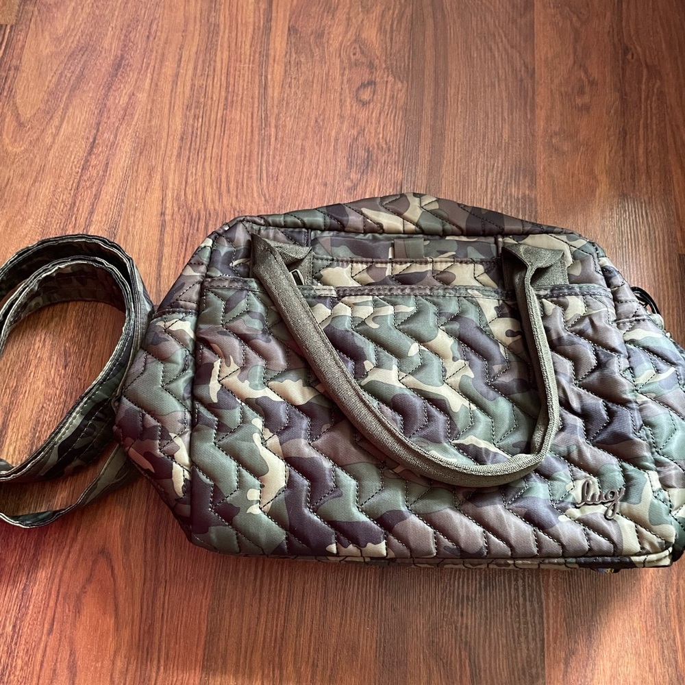 Lug Jive bag in Camo Green